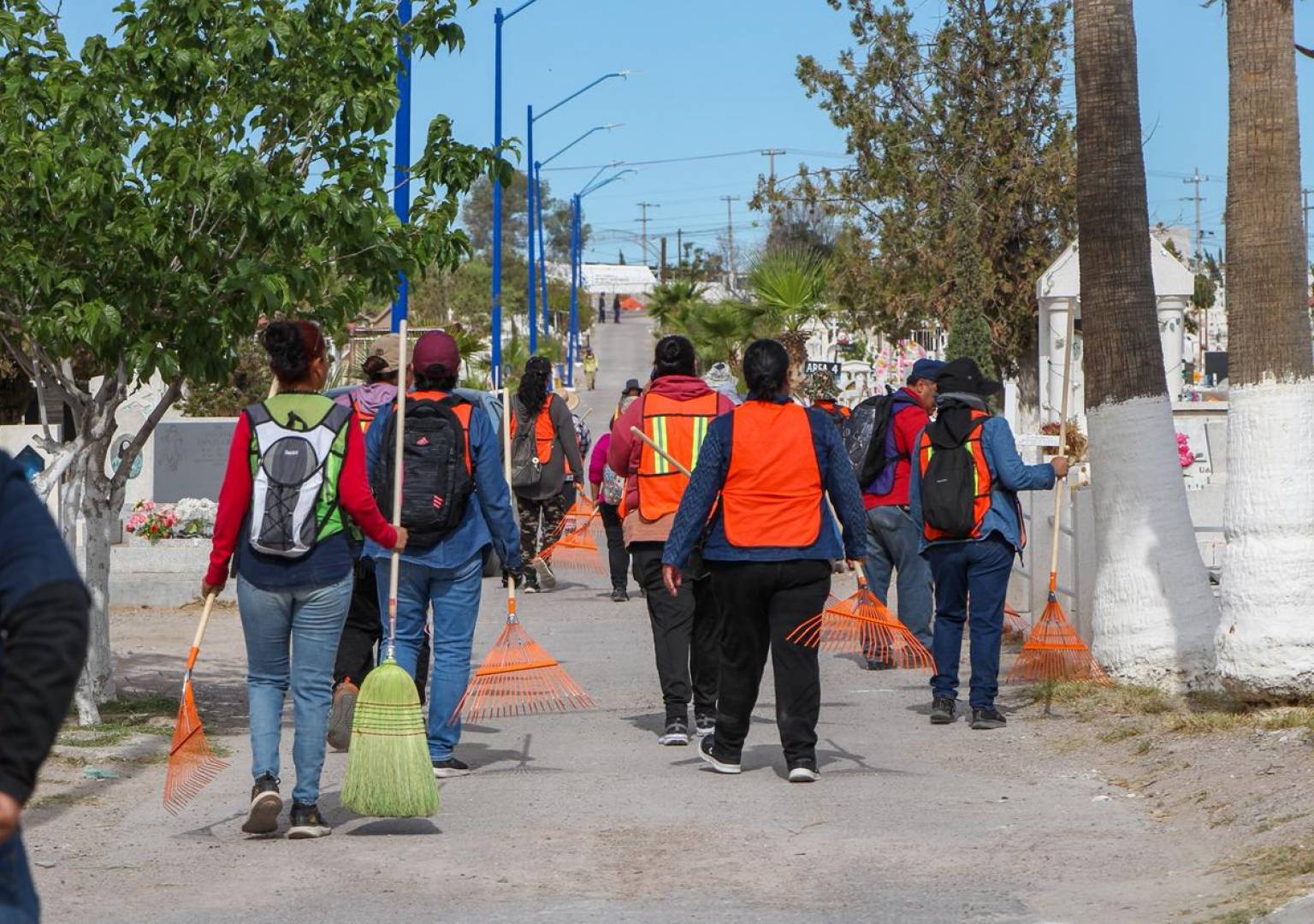 Prepara gobierno de Valenciano Panteón Municipal para visitas en el Día de las Madres