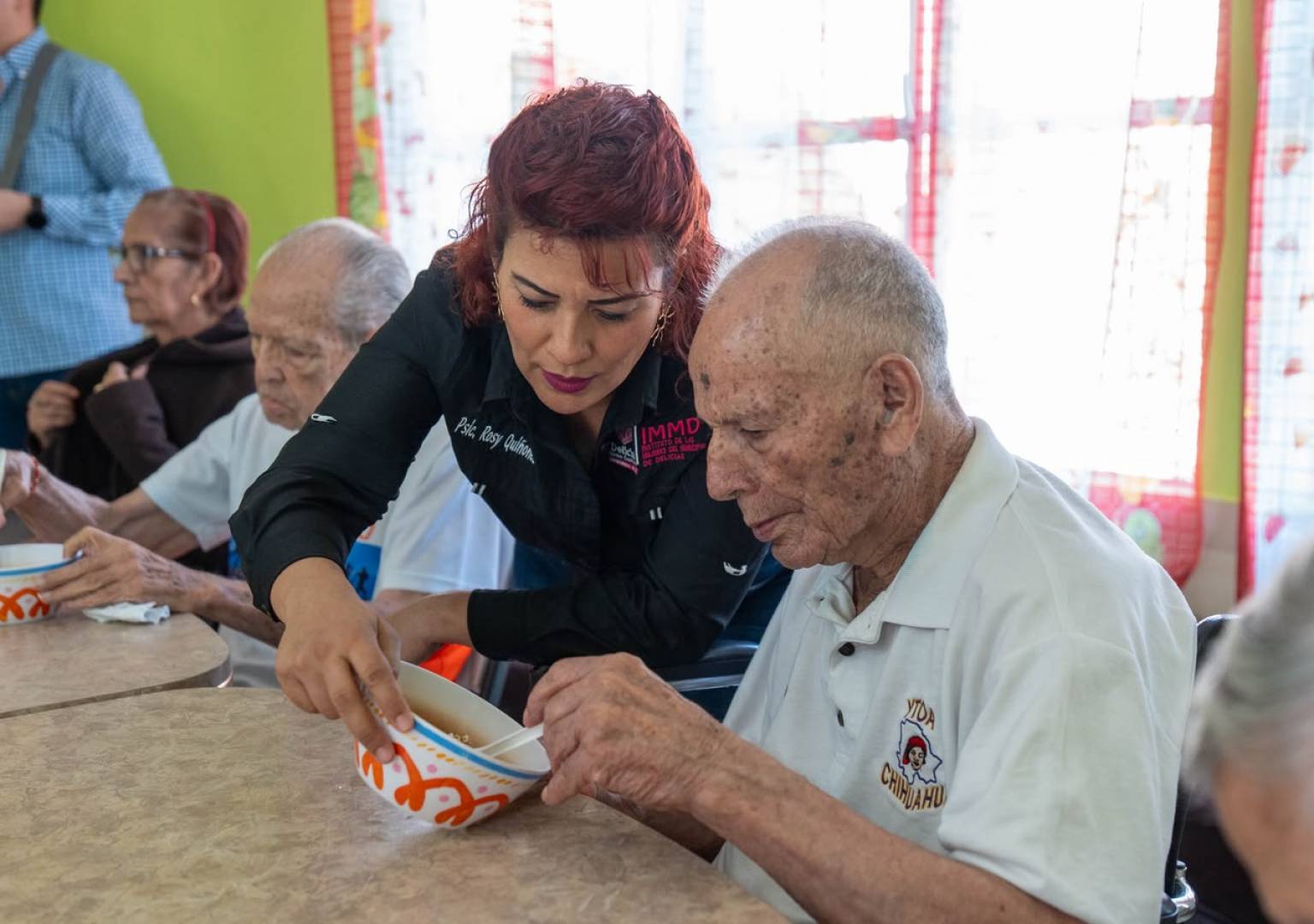 Lleva Instituto de la Mujer convivencia a adultos mayores previo al Día del Abuelo