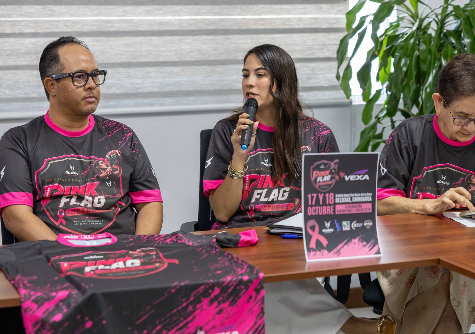 Invitan a mujeres a participar en torneo de tochito Pink Flag en Delicias